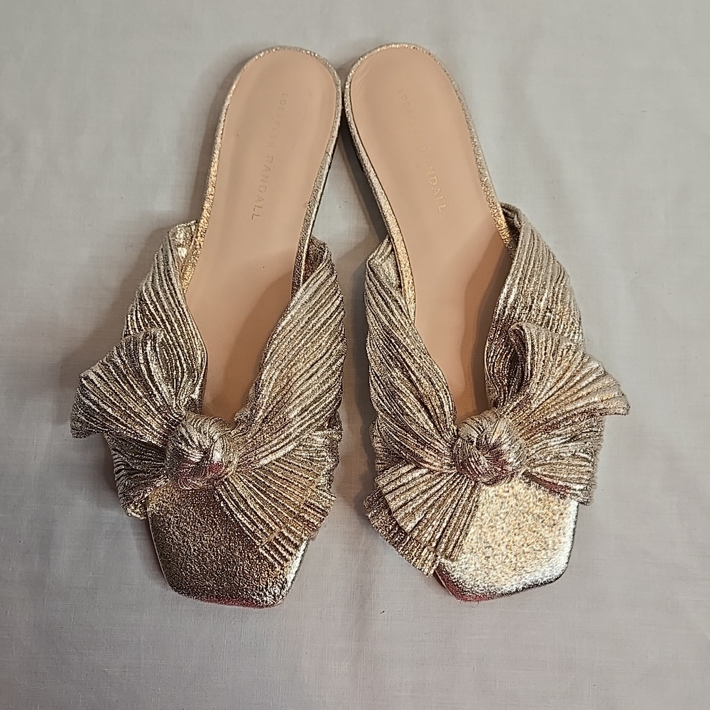 Elegant Gold Women's Mules